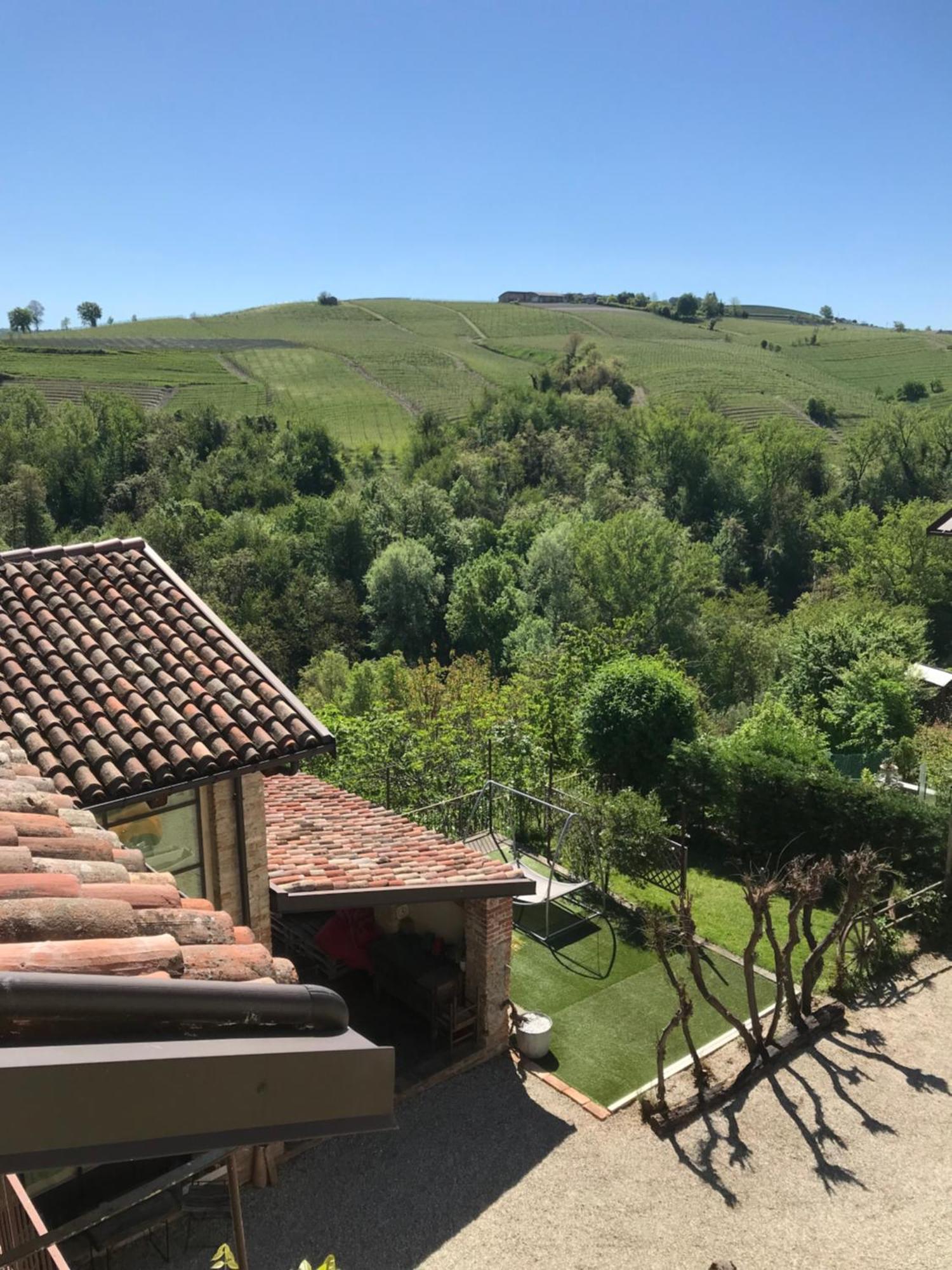 B&B Acaso Serralunga d'Alba Phòng bức ảnh