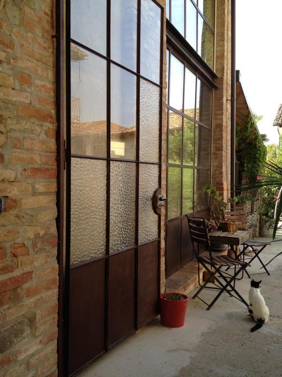 B&B Acaso Serralunga d'Alba Ngoại thất bức ảnh