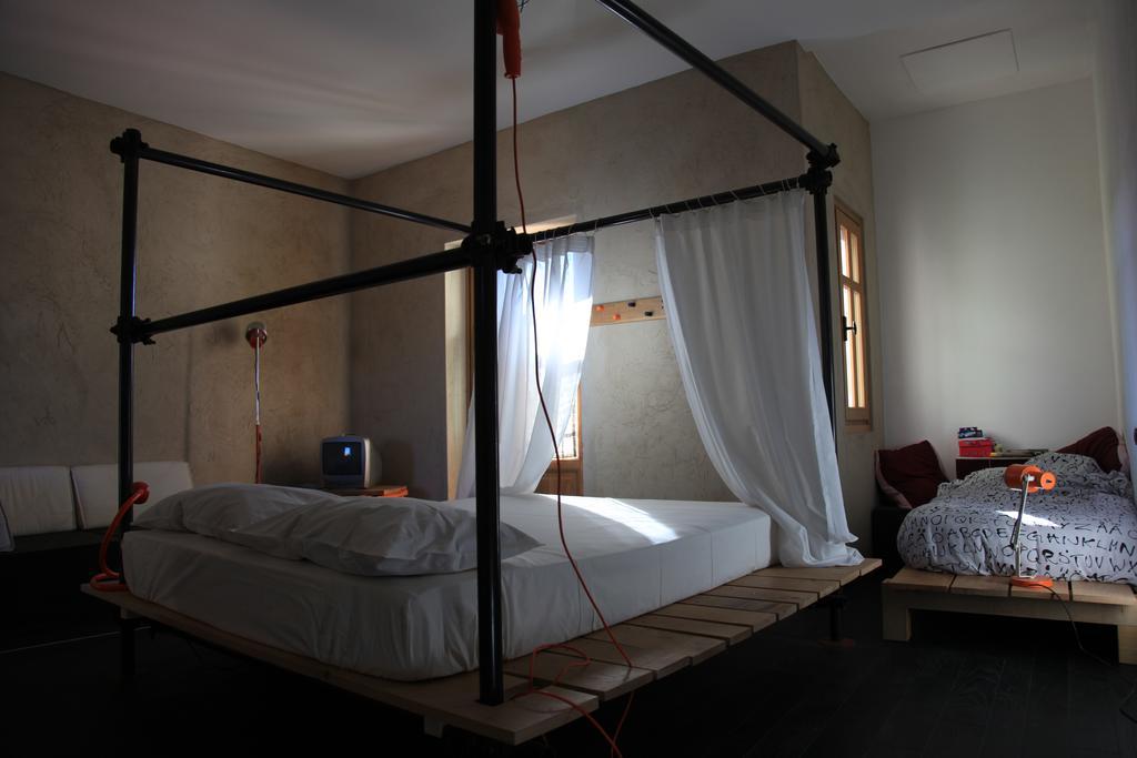 B&B Acaso Serralunga d'Alba Ngoại thất bức ảnh