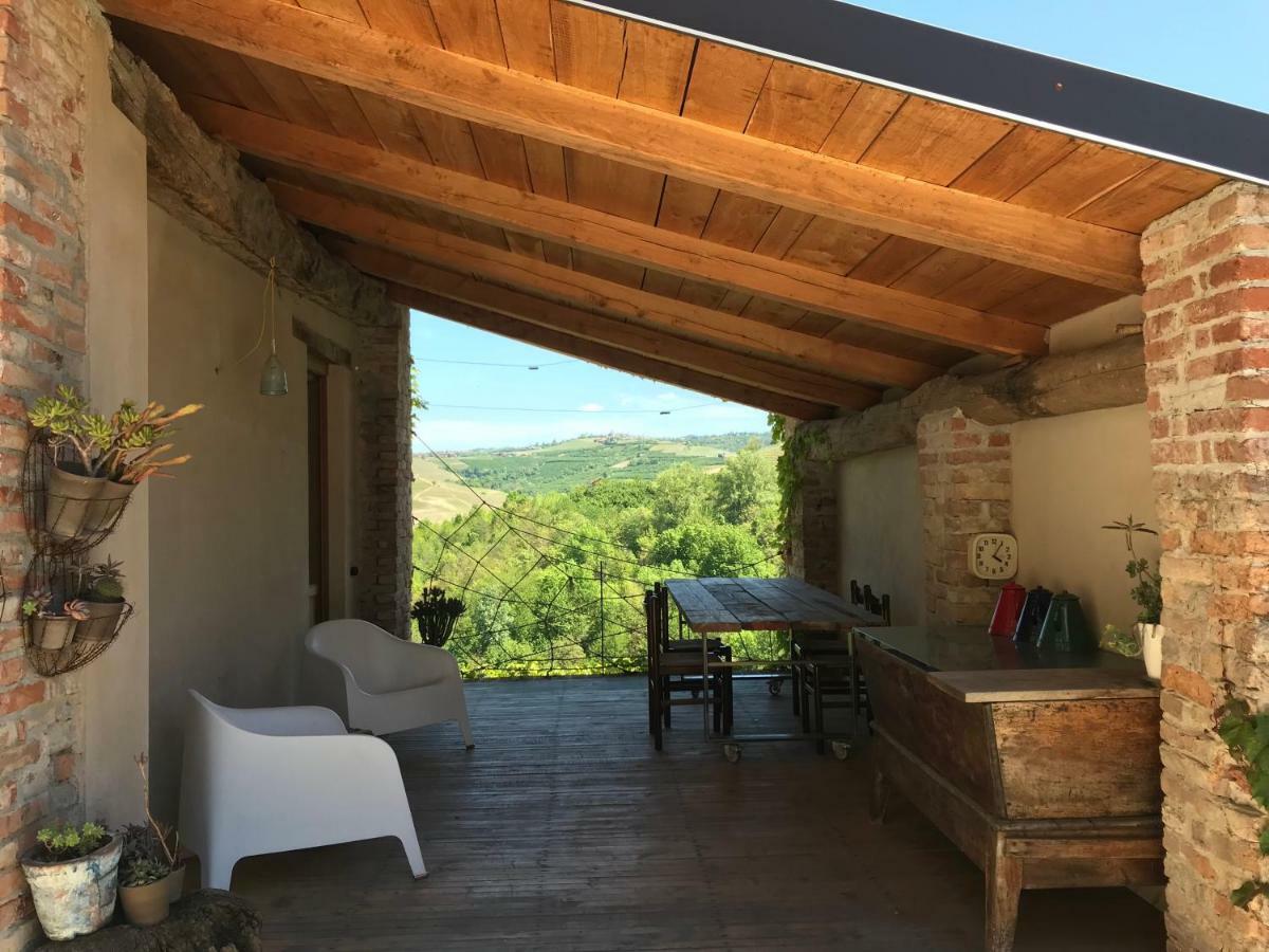 B&B Acaso Serralunga d'Alba Ngoại thất bức ảnh