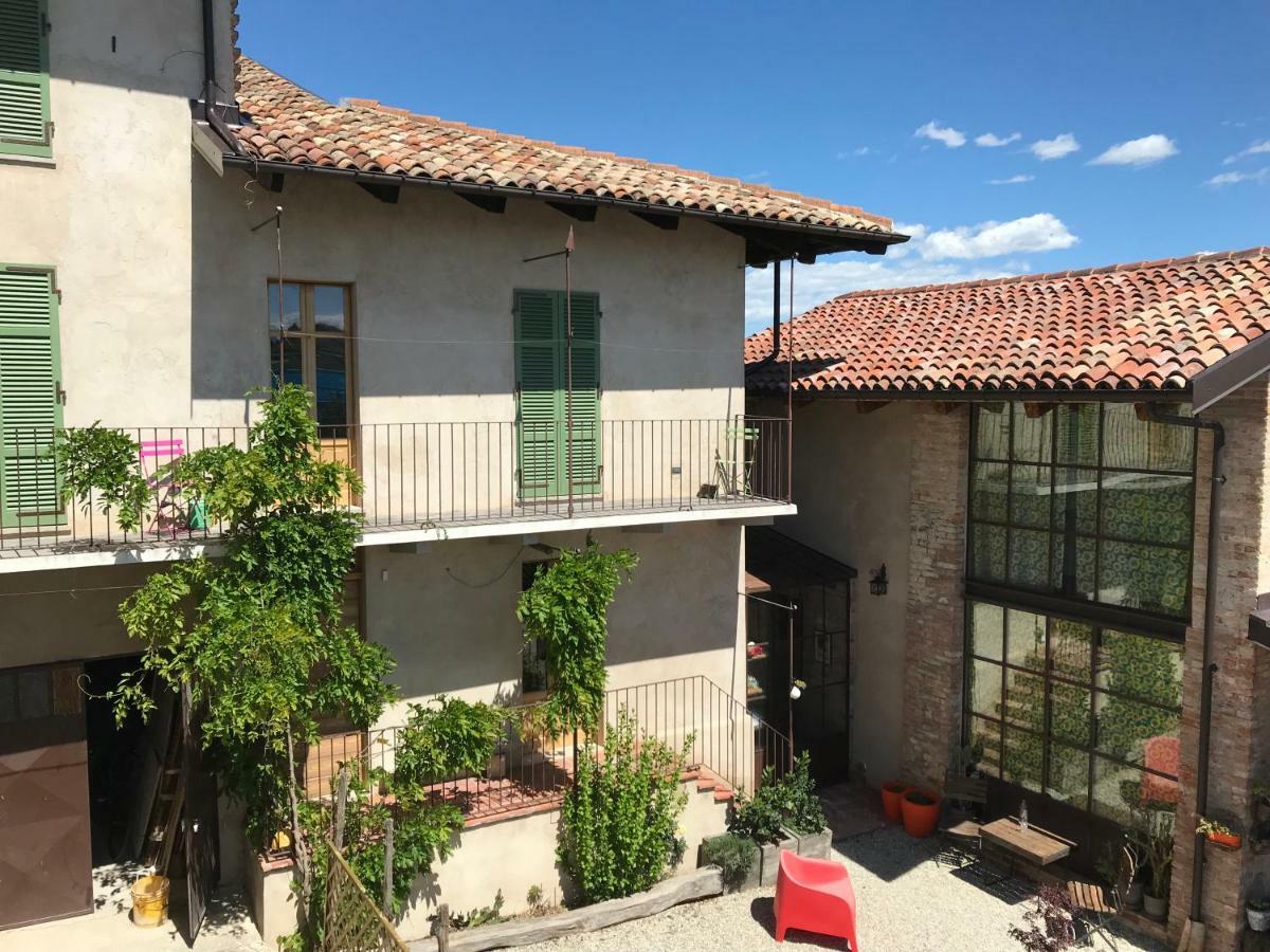 B&B Acaso Serralunga d'Alba Ngoại thất bức ảnh